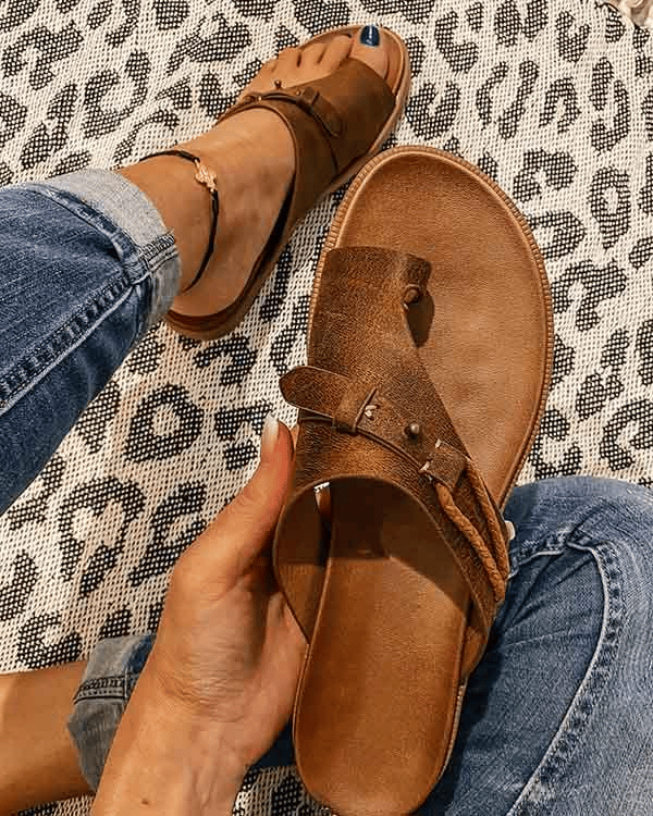 Roma Toe Ring Slide Sandals