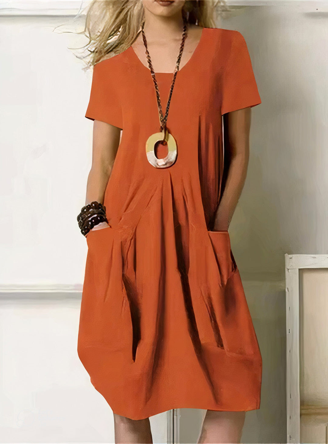 Evelyn Relaxed Pocket Midi Dress