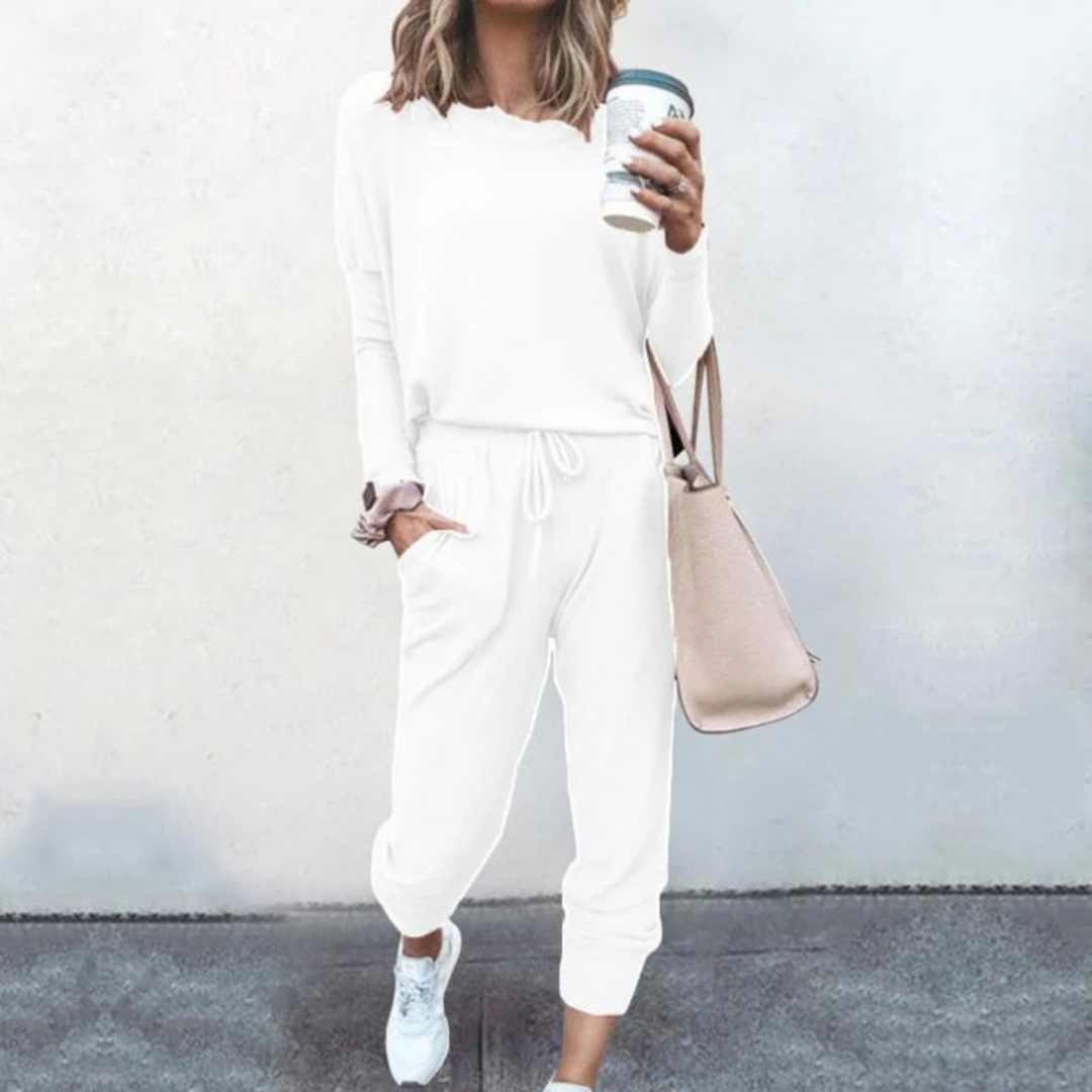 Nylie Relaxed Jogger Lounge Set