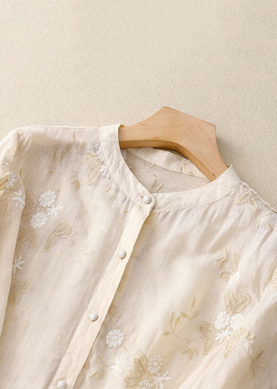 Kourtney Floral Embroidered Blouse