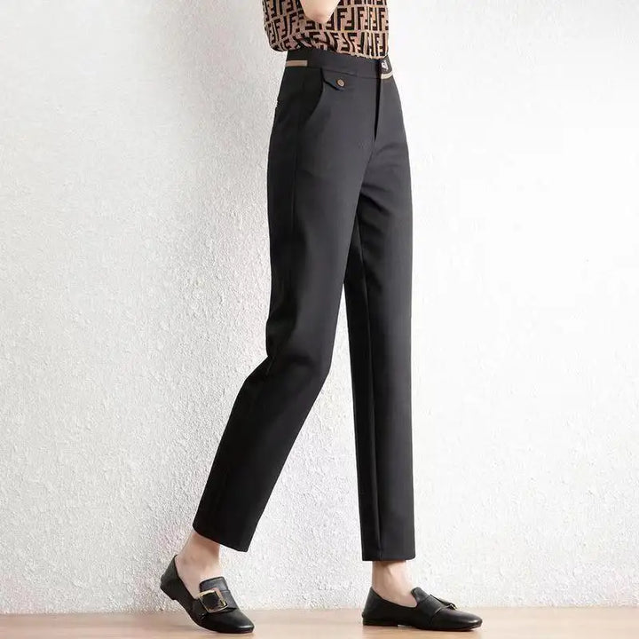 Célina Straight-Leg Cropped Trousers