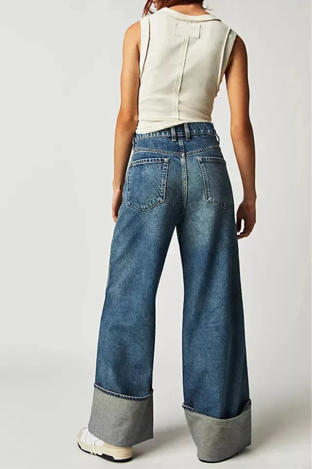 Sienna Vintage Straight-Leg Denim Jeans