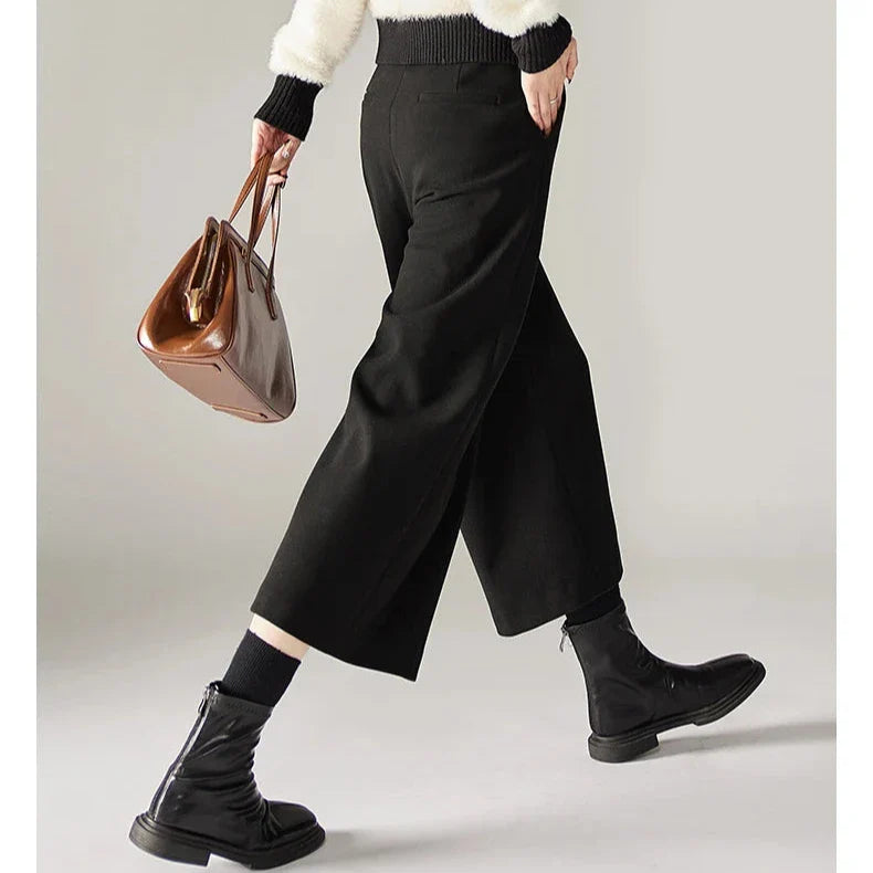 Elowira Wool Wide-Leg Trousers
