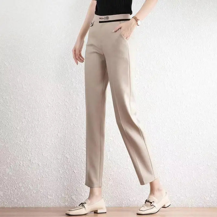Célina Straight-Leg Cropped Trousers