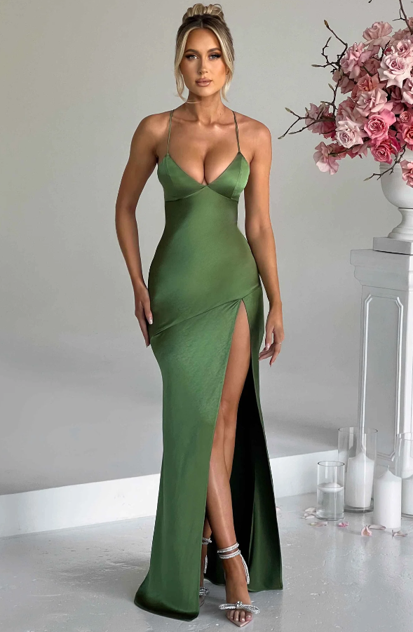 Lilly V-Neck Slit Maxi Dress
