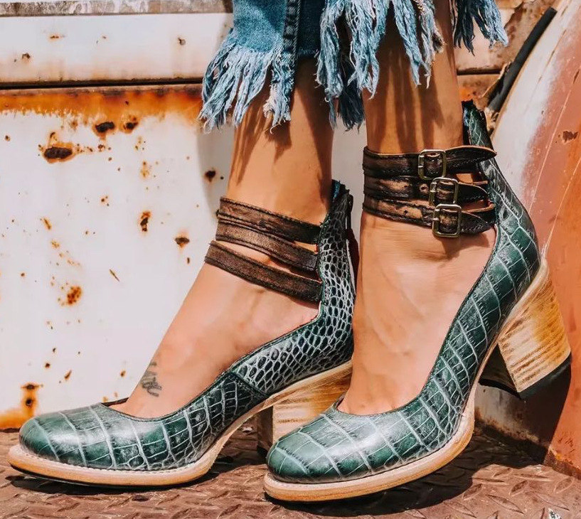 Naturéva Elegant Buckle Heel Sandals