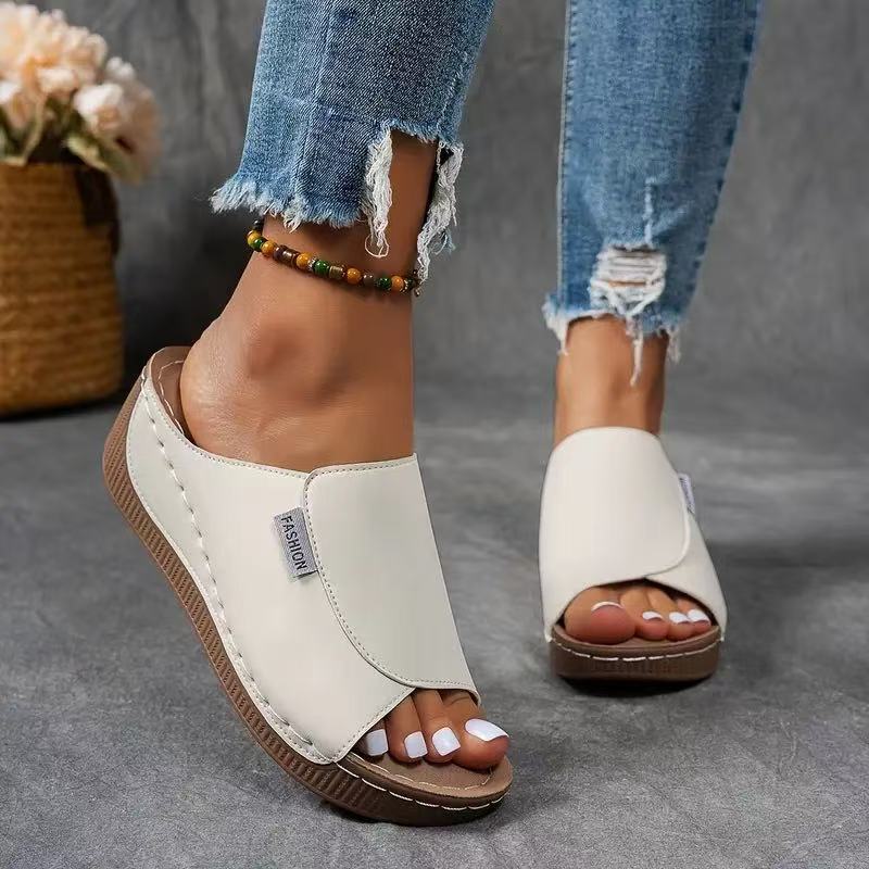 Lunara Comfort Slide Sandal